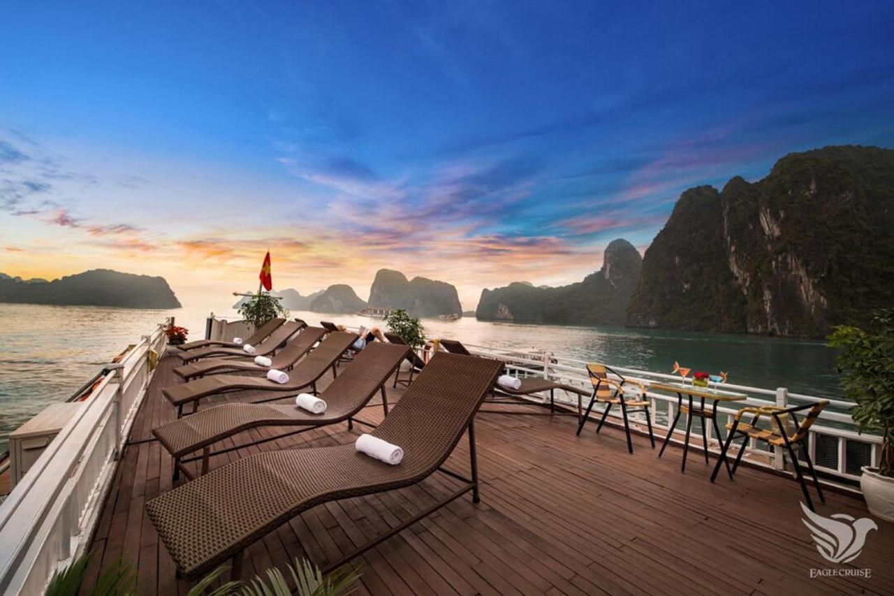 Hotel Halong Lavender Cruises Hạ Long Exterior foto